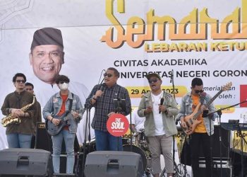 Semarak perayaan lebaran ketupat yang diselenggarakan oleh UNG di Desa Hutabohu, Kecamata Limboto Barat, Kabupaten Gorontalo, Sabtu (29/4/2023) (Dok. UNG)