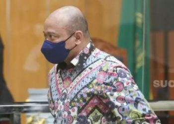 Teddy Minahasa divonis penjara seumur hidup oleh majelis hakim PN Jakarta Barat, Selasa (9/5/2023). (F. Alfian Winanto/suara.com)