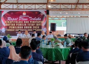 Rapat Pleno Terbuka Rekapitulasi dan Penetapan DPT Pemilu 2024 tingkat Kabupaten Bone Bolango, Rabu (21/6/2023). (F: Putra/Gopos)