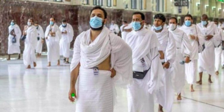 Pakaian ihram untuk jemaah laki-laki. (istimewa)