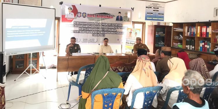 Sosialisasi Komisi I DPRD Provinsi Gorontalo tentang penegakan pengelolaan sampah dan daur ulang menjadi nilai ekonomis bagi masyarakat, Selasa (6/6/2023).
