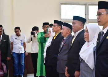 Pemkab Pohuwato kembali merotasi 21 pejabat yang terdiri dari Pimpinan Tinggi Pratama dan pejabat administrator, Jumat (9/6/2023).(F. humas)