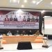 Ketua DPRD Provinsi Gorontalo, Paris Jusuf (kiri depan) turut hadir dalam Rapat Forkopimda Provinsi Gorontalo diperluas di Kantor KPU Provinsi Gorontalo, Jumat (23/5/2024).(rama/gopos)
