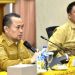 Penjabat Gubernur Ismail Pakaya (kiri) saat memimpin rapat High Level Meeting (HLM) Tim Pengendalian Inflasi Daerah (TPID) Provinsi Gorontalo dalam rangka menjelang Hari Raya Iduladha di Kantor Perwakilan Bank Indonesia, Selasa (13/6/2023). (Foto: ALFRED – DISKOMINFOTIK)