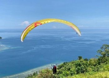 Paralayang Gorontalo