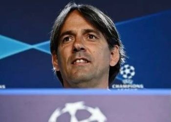 Pelatih Inter Milan Italia Simone Inzaghi saat konferensi pers menjelang final Liga Champions UEFA Inter Milan melawan Manchester City. GABRIEL BOUYS / AFP