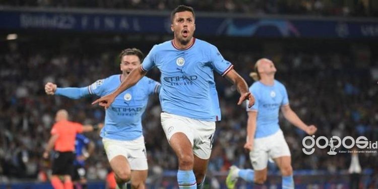Rodri melakukan selebrasi usai mencetak gol semata wayang di menit 68 dan memastikan Manchester City keluar sebagai pemenang Liga Champion dengan skor 1-0 melawan Inter Milan (foto: twitter @ManCityMEN)