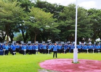 Ratusan anggota Korpri di Lingkungan Pemkab Bone Bolango saat mengikuti apel Korpri Kabupaten Bone Bolango di halaman Kantor Bupati, Senin (19/6/2023). (Foto AKP/Diskominfo)