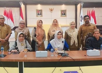 TP. PKK Provinsi Fima Agustina saat melakukan audience dengan Dinas Kesehatan Provinsi Gorontalo, Senin (10/07/2023) bertempat di aula Rumah Dinas Gubernur Gorontalo.