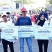 Penyerahan bantuan alsitan dan saprotan yang merupakan salah satu program unggulan GNPIP dalam rangka pengendalian inflasi di Provinsi Gorontalo 2023.(Humas BI Gorontalo)