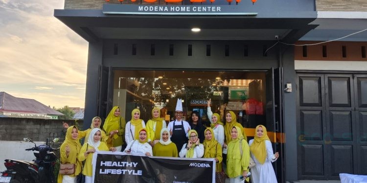Dalam rangka memperkenalkan kulkas RF 3151 TGDS kepada masyarakat Gorontalo, MODENA menggelar acara spesial dengan tema ‘Healthy Lifestyle With MODENA’ di MODENA Home Center Gorontalo.