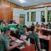 Ketua DPRD Bone Bolango, Halid Tangahu saat mengikuti rapat bersama TNI terkait TMMD, Senin (10/7/2023). (F: Putra/Gopos)