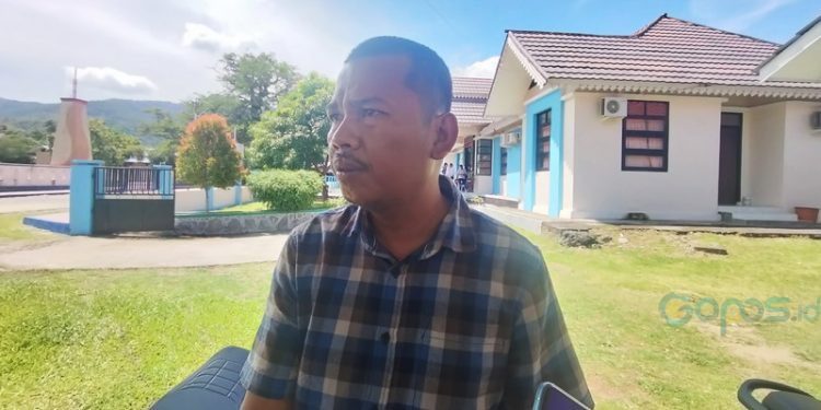 Anggota DPRD Kabupaten Bone Bolango, Faisal Yunus optimis pelaksanaan TNI Manunggal Membangun Desa (TMMD) bisa berjalan lancar. (F: Putra/Gopos)