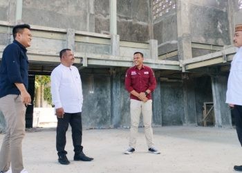 Reses peninjauan proyek PEN di Dapil Suwawa terus berlanjut, Kamis (27/7/2023). (Foto: Putra/Gopos)