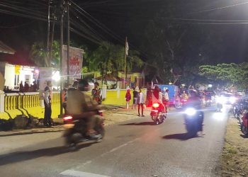 Suasana kelurahan Dembe I yang ramai saat pelaksanaan Festival Apangi memeringati Hari Asyura 10 Muharram.