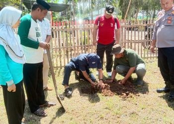 Pemerintah Daerah (Pemda) Pohuwato, mendukung gerakan penanaman 1000 pohon buah, untuk mewujudkan ketahanan gizi bagi masyarakat