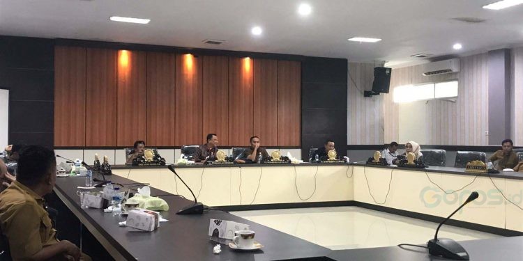 Komisi A rapat bersama KPU dan Bawaslu serts instansi terkat (Senin/10/07/2023)