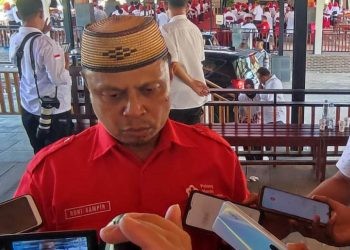 Sekretaris Kabupaten Gorontalo, Roni Sampir