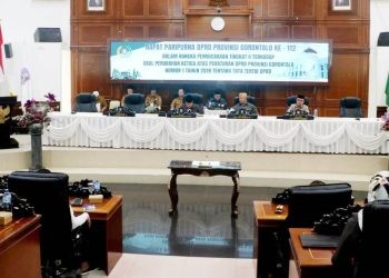Rapat paripurna DPRD Provinsi Gorontalo dalam rangka usulan perubahan aturan DPRD Provinsi Gorontalo Nomor 1 Tahun 2018 tentang tata tertib, Senin (3/7/2023) (dok. hms)