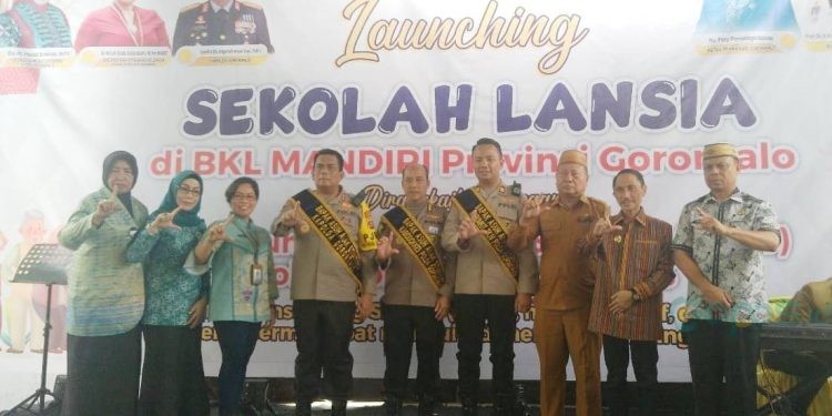 Launching sekolah lansia Provinsi Gorontalo (muhajir/gopos)