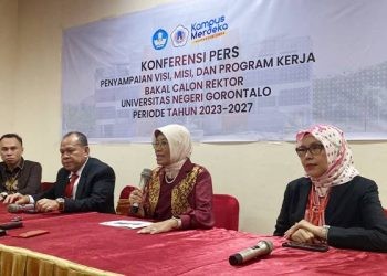 Sekretaris Direktorat Jenderal Pendidikan Tinggi, Kemendikbud Prof. Tjitjik Sri Tjahjandarie, Ph.D  memberi keterangan pers terkait penyelenggaraan tahapan pemilihan rektor UNG (dok. ung)