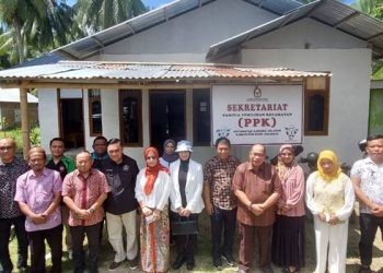 Komisi I Deprov Gorontalo saat meninjau tahapan pemilu 2024 di Kantor PPK Kecamatan Suwawa Selatan, Rabu (26/7/2023) (istimewa)