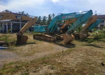 Barang bukti empat alat berat Jenis excavator saat diamankan Polres Pohuwato. (Yusuf/Gopos)