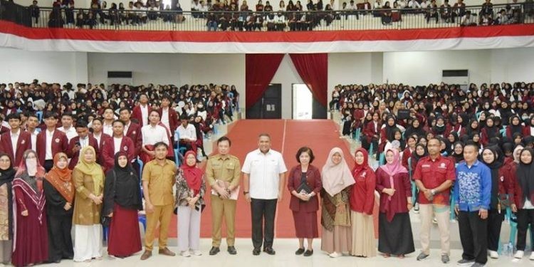 Pelepasan 1.470 Mahasiswa UNG yang akan membangun desa melalui program KKN (dok. ung)