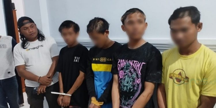 Empat terduga pelaku panah wayer di Marisa berhasil diamankan jajaran Polres Pohuwato, Rabu (26/7/2023).