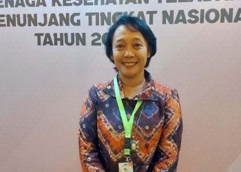 Dokter Sri Haryati di podium Penganugerahan Tenaga Kesehatan Teladan 2023 di Jakarta, Selasa (15/8/2023). ANTARA/Andi Firdaus