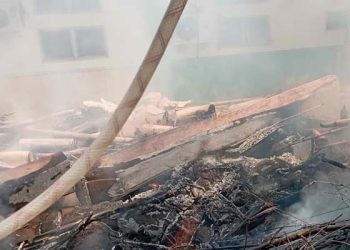 Sampah RS Dunda Limboto Terbakar