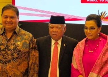 Menteri Pekerjaan Umum dan Perumahan Rakyat Basuki Hadimuljono (dua kiri) menghadiri Konferensi Pers Nota Keuangan dan Rancangan Anggaran Pendapatan dan Belanja Negara (RAPBN) 2024 di Jakarta, Rabu (16/8/2023). ANTARA/Aji Cakti