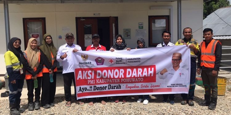 Pani Gold Project Gelar Donor Darah Bekerja Sama Tiga Instansi PMI Kabupaten dan Kota di Provinsi Gorontalo, Kamis (24/8/2023).