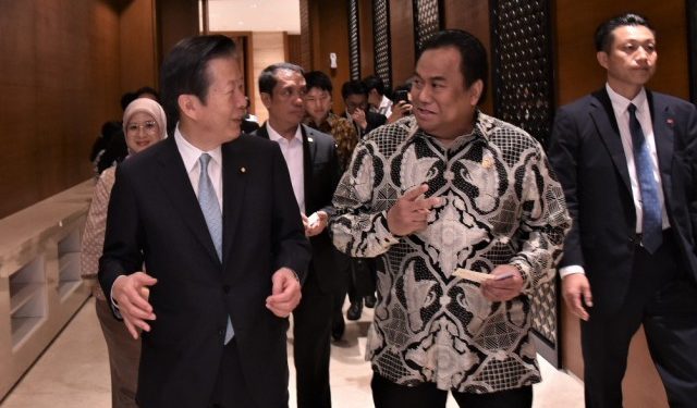 Wakil ketua DPR RI Rachmat Gobel usai menerima kunjungan delegasi Parlemen Jepang yang dipimpin oleh Natsuo Yamaguchi di Gedung Nusantara III DPR RI, Jakarta, Jumat (18/8/2023). Foto : Azka/Man
