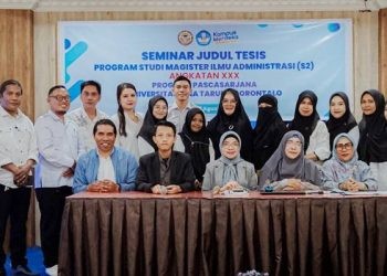 Mahasiswa Program Studi Magister Ilmu Administrasi Angkatan XXX Program Pascasarjana UNBITA Gorontalo mengikuti seminar judul tesis, Selasa (8/8/2023). (istimewa)