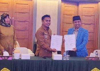 Pnandatanganan kerja sama atau MoU antara Universitas Pasudan dan UNBITA Gorontalo, Kamis (20/7/2023) (istimewa)