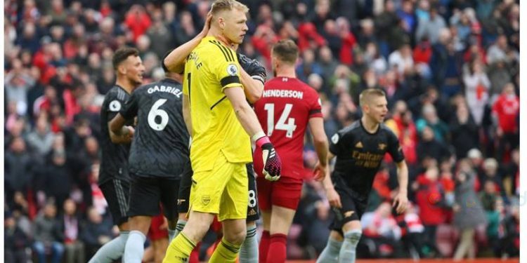 Kiper Arsenal