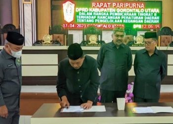 Rapat Paripurna Ranperda