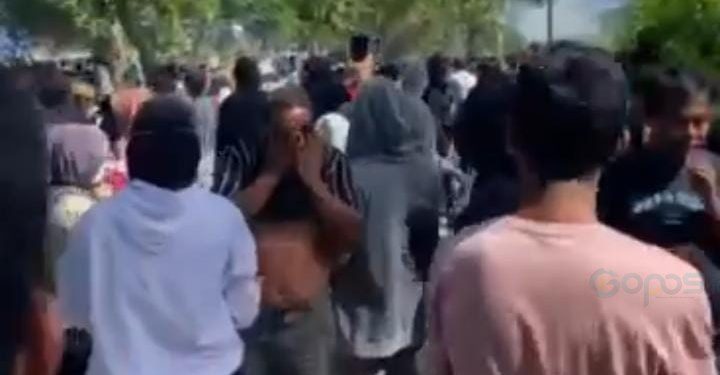Suasana unjuk rasa terkait persoalan PT GM di Kecamatan Bone Raya, Bone Bolango, Gorontalo yang berujung ricuh, Senin (7/8/2023). (istimewa)