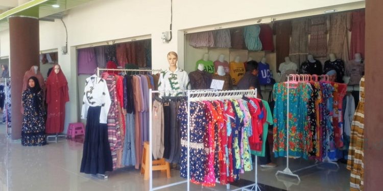 Seluruh pedagang yang mendapat lapak di Pasar Modern Limboto (eks Shopping Center) mendapat keringanan pembayaran sewa lapak alias pungutan retibusi