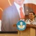 Elnino Mohi saat memberikan sambutan pada workshop pendidikan di maqna hotel, Sabtu (23/9/2023). Foto: Istimewa