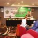 Penjagub Gorontalo Ismail Pakaya memberikan arahan pada workshop fikih pencegahan bunuh diri di Hotel Aston, Kota Gorontalo, Senin (18/9/2023). (Foto : Haris)