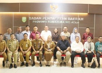 Kunjungan kerja Pansus Ranperda PDRD di Badan Pendapatan Daerah Sumatera Selatan, Senin (4/9/2023) (hms/deprov)