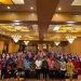 Bupati Hamim Pou didampingi Kepala BKPD, Iwan Mustapa dan para narasumber serta peserta saat foto bersama pada Bimtek Pengelolaan Keuangan Daerah di Swiss-Bellhotel Maleosan Manado, Kamis (7/9/2023). (Foto Sandi/Diskominfo)