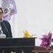 Anggota Fraksi Golkar DPRD Provinsi Gorontalo, Meyke Camaru membacakan pandangan fraksi tentang Ranperda APBD 2024, Senin (11/9/2023) (hengki/hms)
