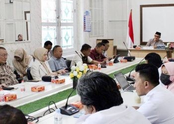 Kunjungan tim pansus DPRD Provinsi Gorontalo di Dinas Penanaman Modal dan PTSP Jawa Timur, Rabu (13/9/2023) (hms/gopos)