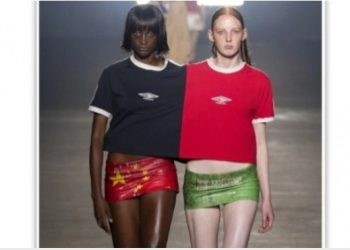 Bendera Arab Saudi dijadikan desain rok mini pada London Fashion Week pekan lalu.