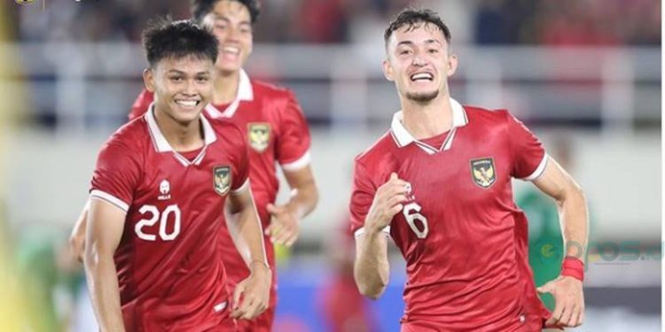 Pemain Timnas Indonesia melakukan selebrasi usai gol perdana Ivar yang membuat Indonesia unggul sementara atas Turkmenistan pada pertandingan Grup K Kualifikasi Piala Asia U-23 2024 di Stadion Manahan, Solo, Selasa (12/9/2023) malam WIB (foto: instagram @Timnas Indonesia)
