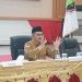Walikota Gorontalo,, Marten Taha saat memimpin rapat Forkopimda Kota Gorontalo yang Diperluas, di BLY, Kota Gorontalo, Senin (9/10/2023).(Humas)