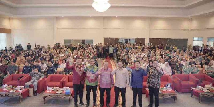 Foto Acara Pembukaan Kampus Merdeka Fair di Ball Room Hotal Damhil UNG (Kamis/12/10/2023)